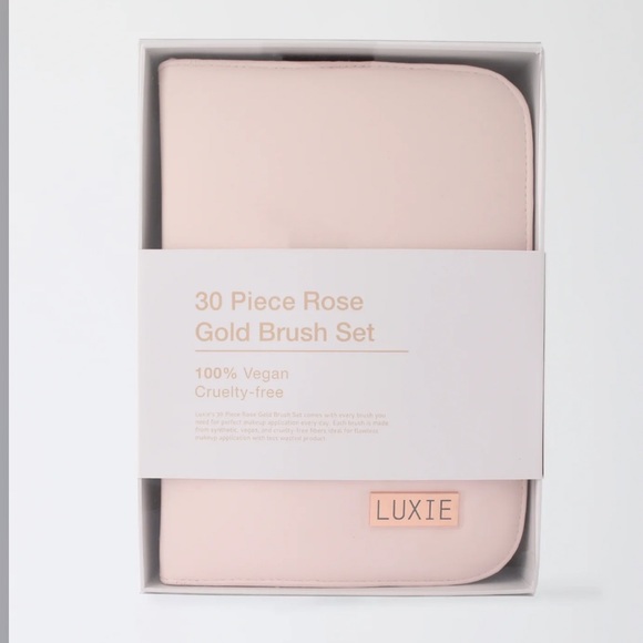 ✨ Luxie 30 Piece Rose Gold Brush Set - Picture 4 of 7